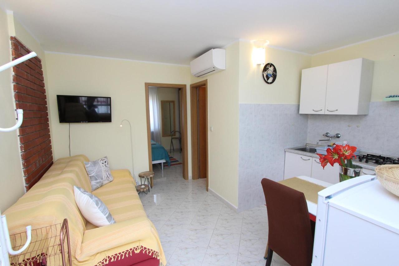 Apartment Amabile 로비니 외부 사진