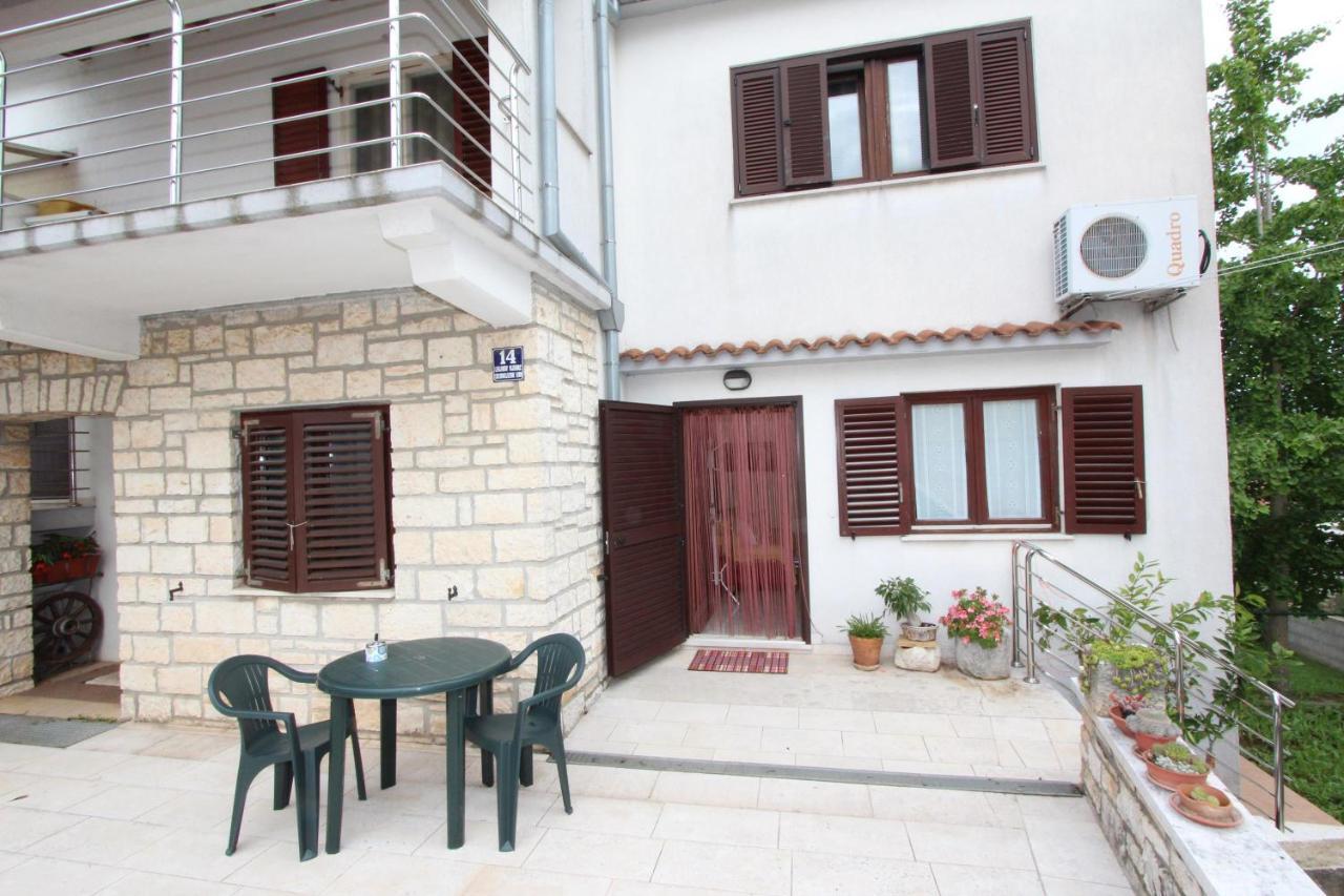 Apartment Amabile 로비니 외부 사진